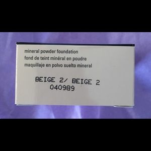 Mary Kay mineral powder foundation beige 2